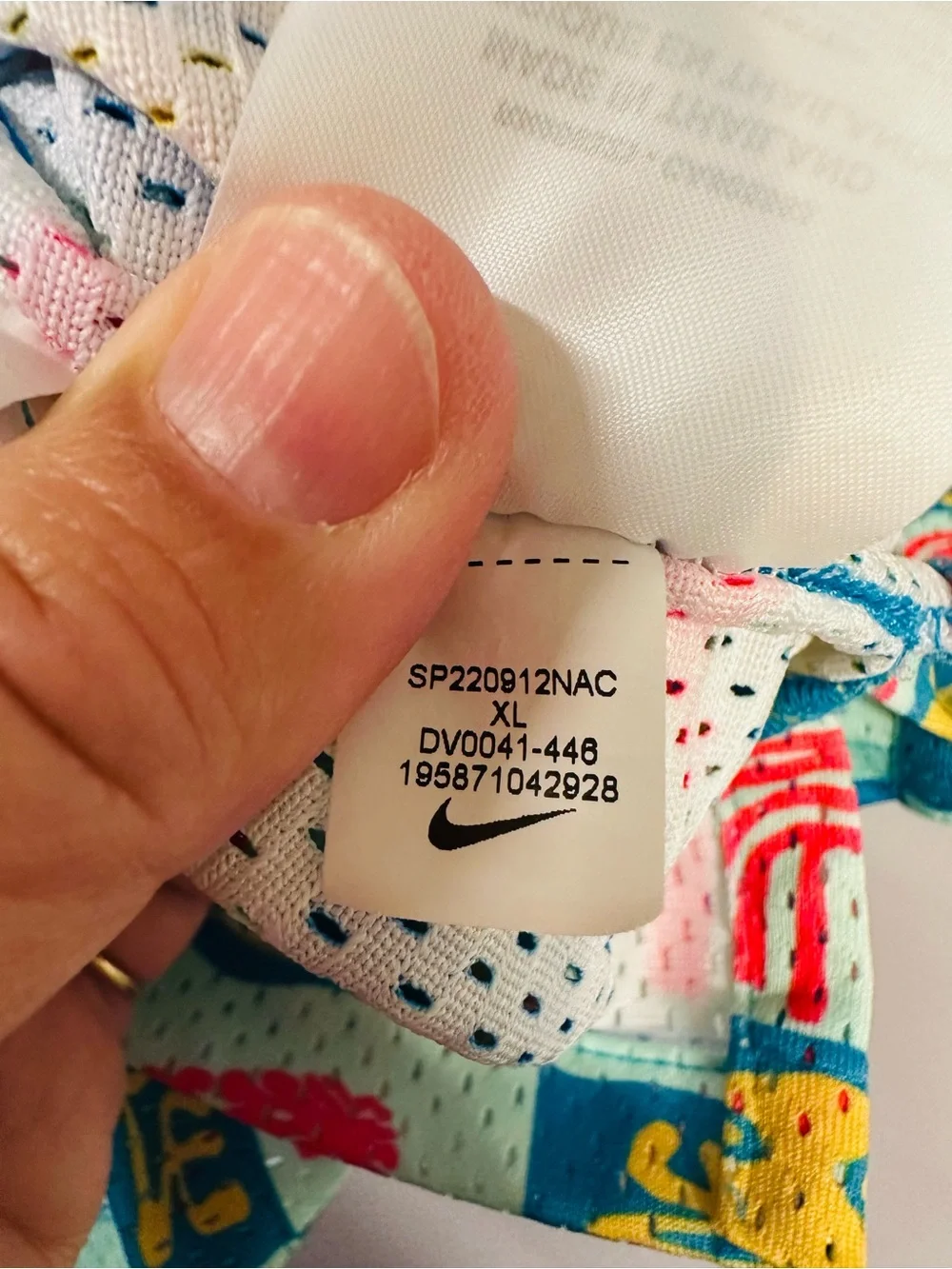 Nike Men’s Mesh Hawaiian Resort Camp Shirt Tropical Short Sleeve Polo Bold